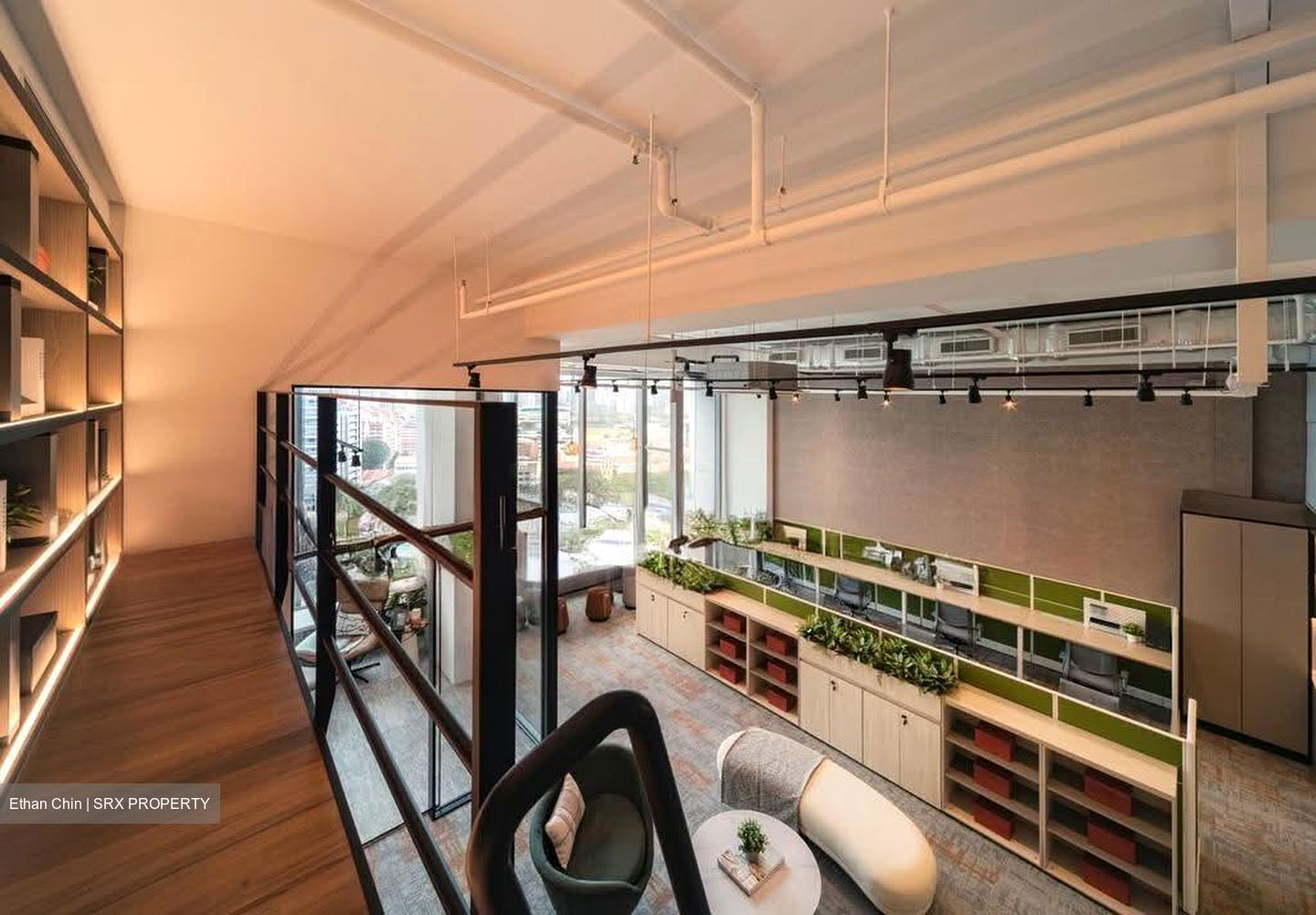 Arc 380 (D8), Office #626818251